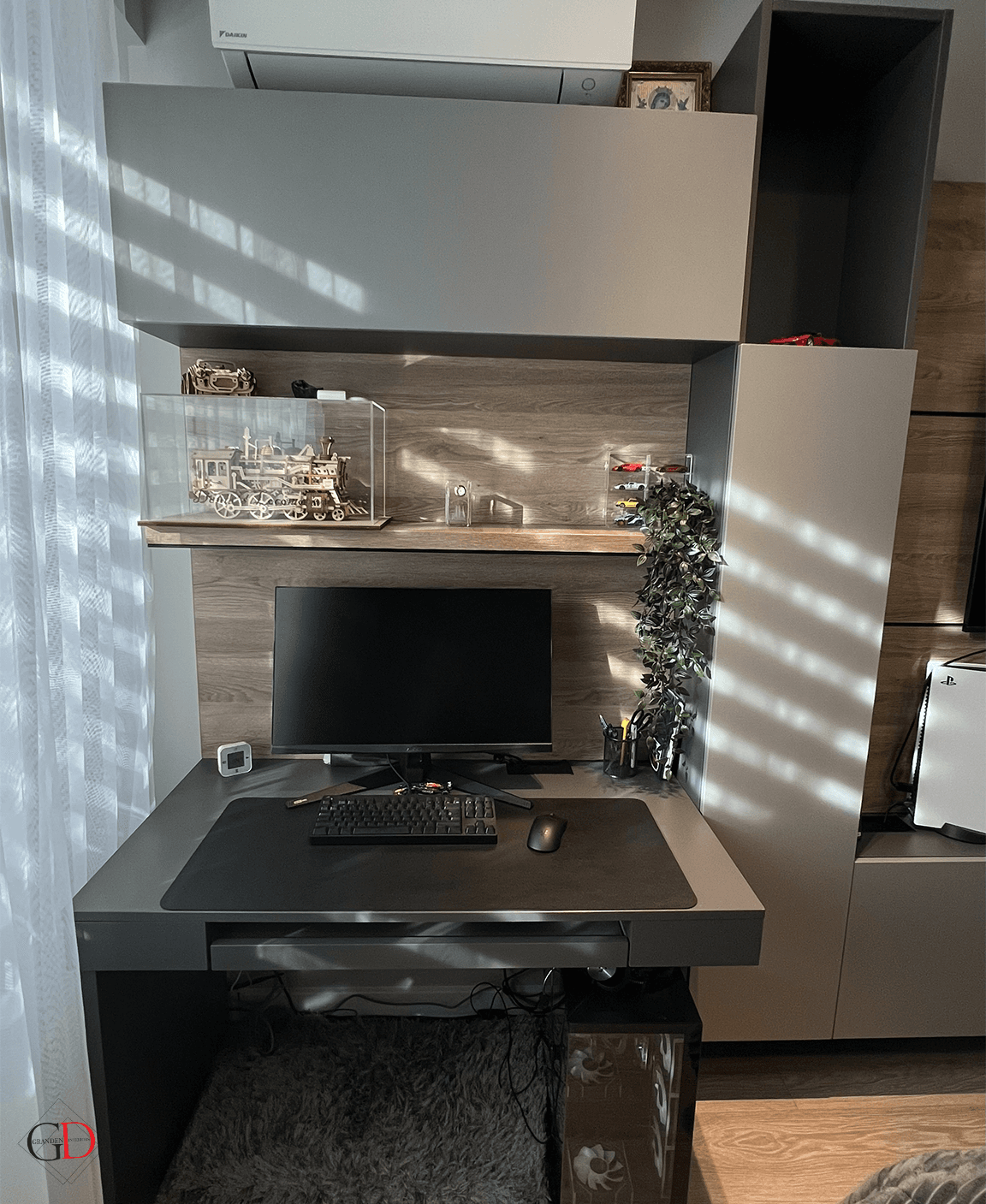Dormitor modern cu zonă TV — GranDen
