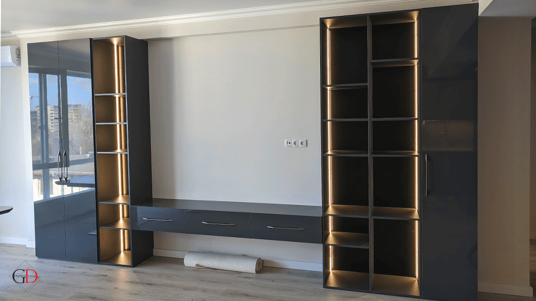 Mobilier TV cu vitrine iluminate — GranDen
